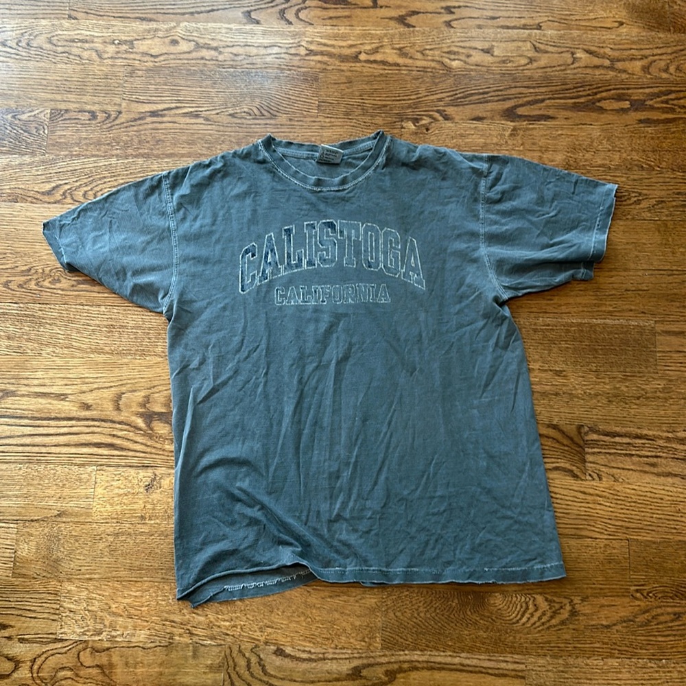 graphic tee
